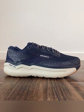 Brooks Ghost 2 Max Running Shoe Sneaker Lightweight Supportive Size 8.5 Blue